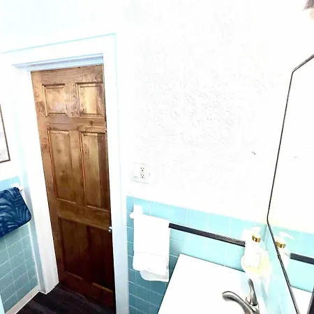 Cozy 2 Bedroom Apartment Near Local Hotspots West Palm Beach Exterior photo
