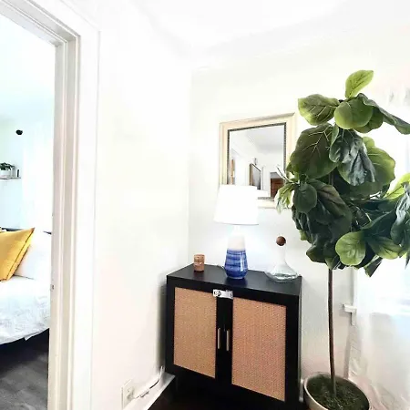 Cozy 2 Bedroom Apartment Near Local Hotspots West Palm Beach Exterior photo